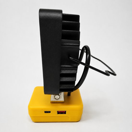 7094 : Cordless battery operated LED Work Light with USB Charging - 4800LM