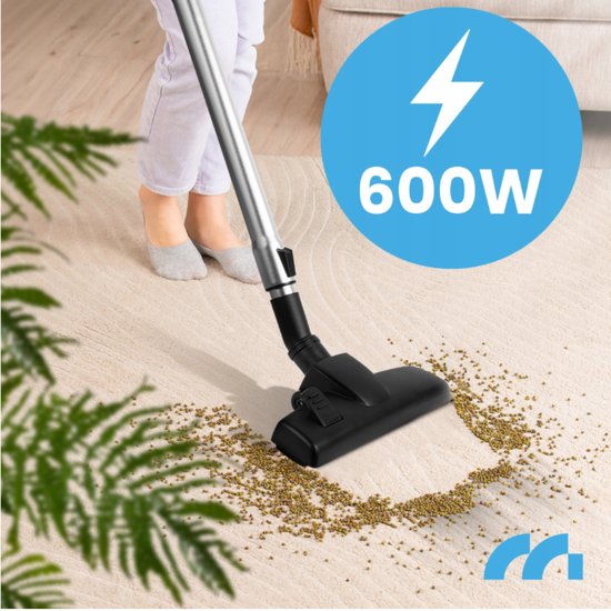 2267 : Maltec vacuum cleaner 600W