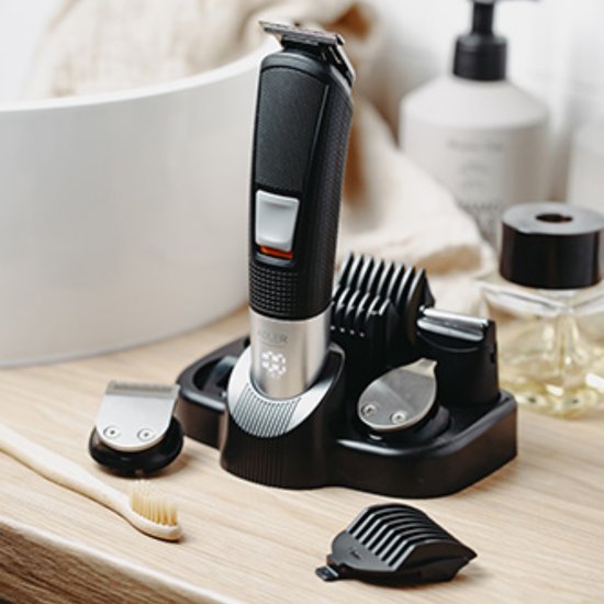 AD 2943 : Adler Grooming 5in1 set - LED - USB-c