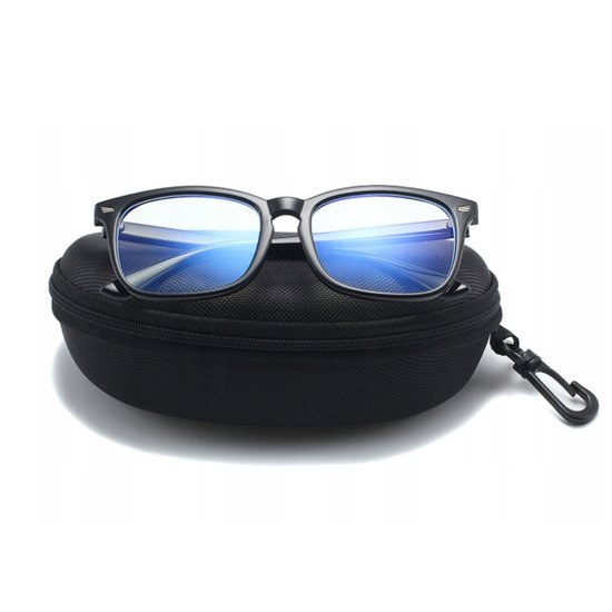 1999 : Hard glasses case